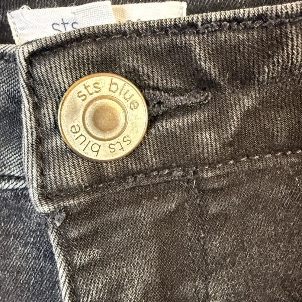 STS Blue Women's Faded Black -Wide Leg Cargo Tall Jeans - Picture 4 of 13